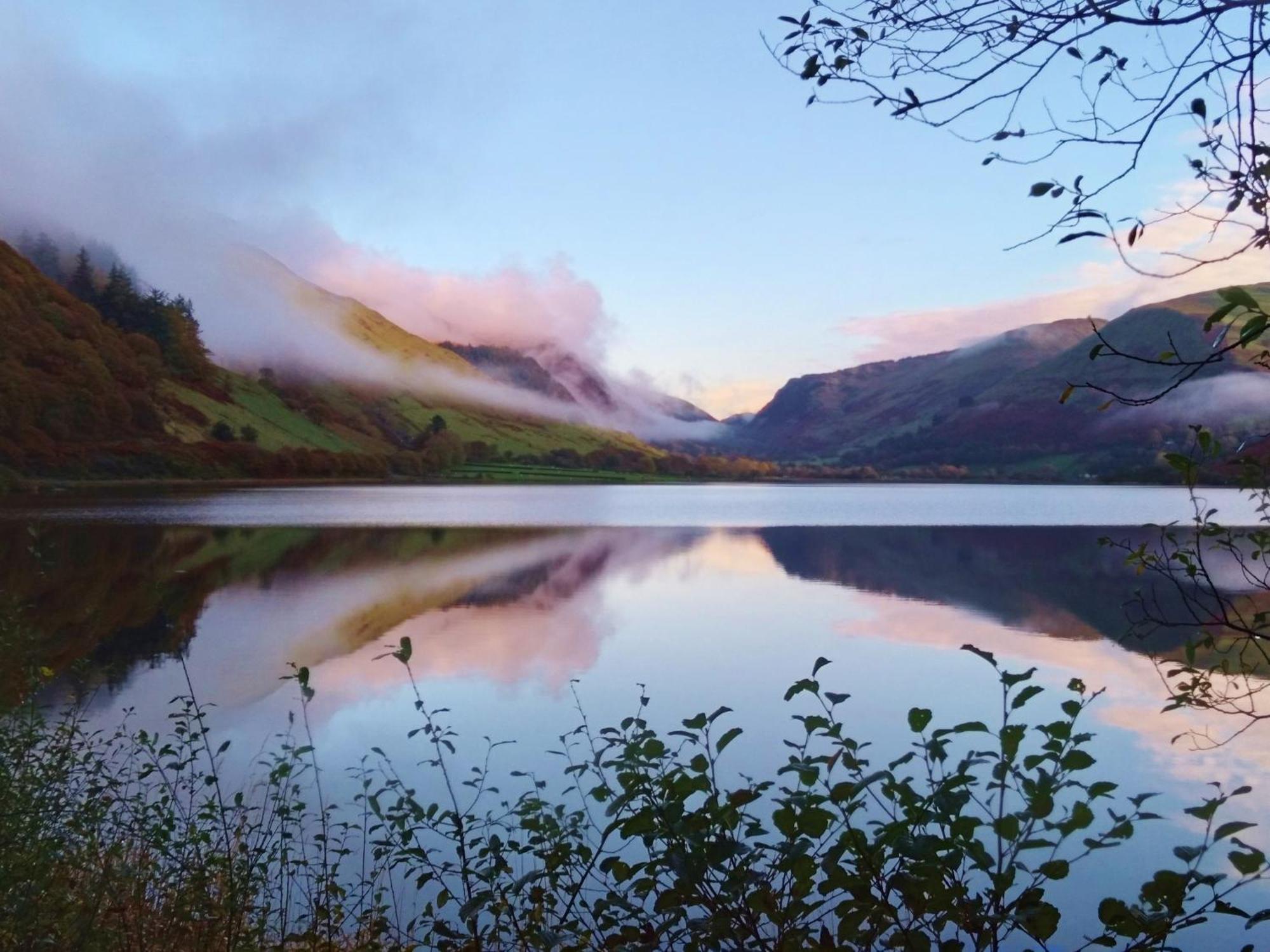 Pen-Y-Bont Hotel 3*