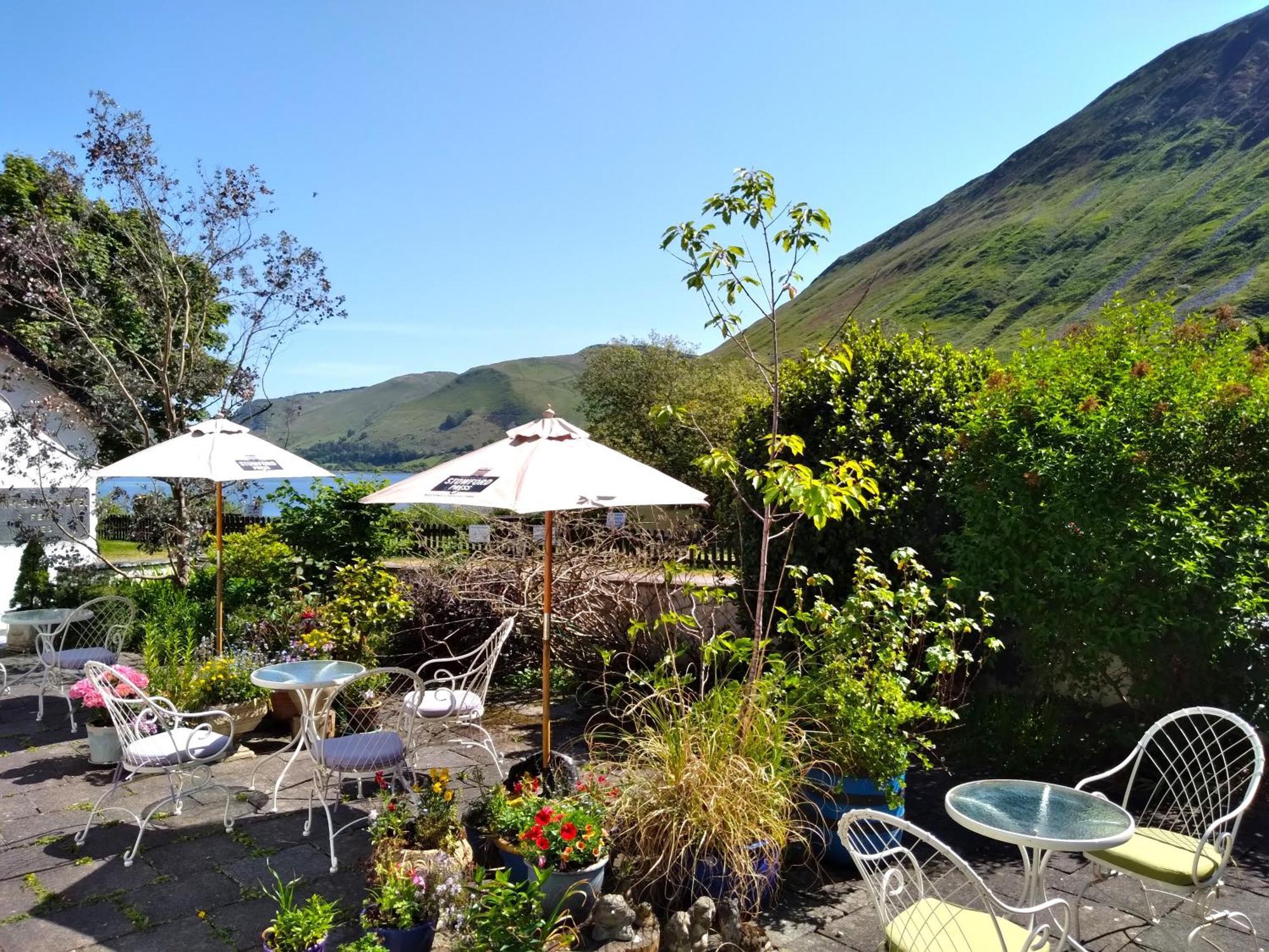 Pen-Y-Bont Hotel 3*